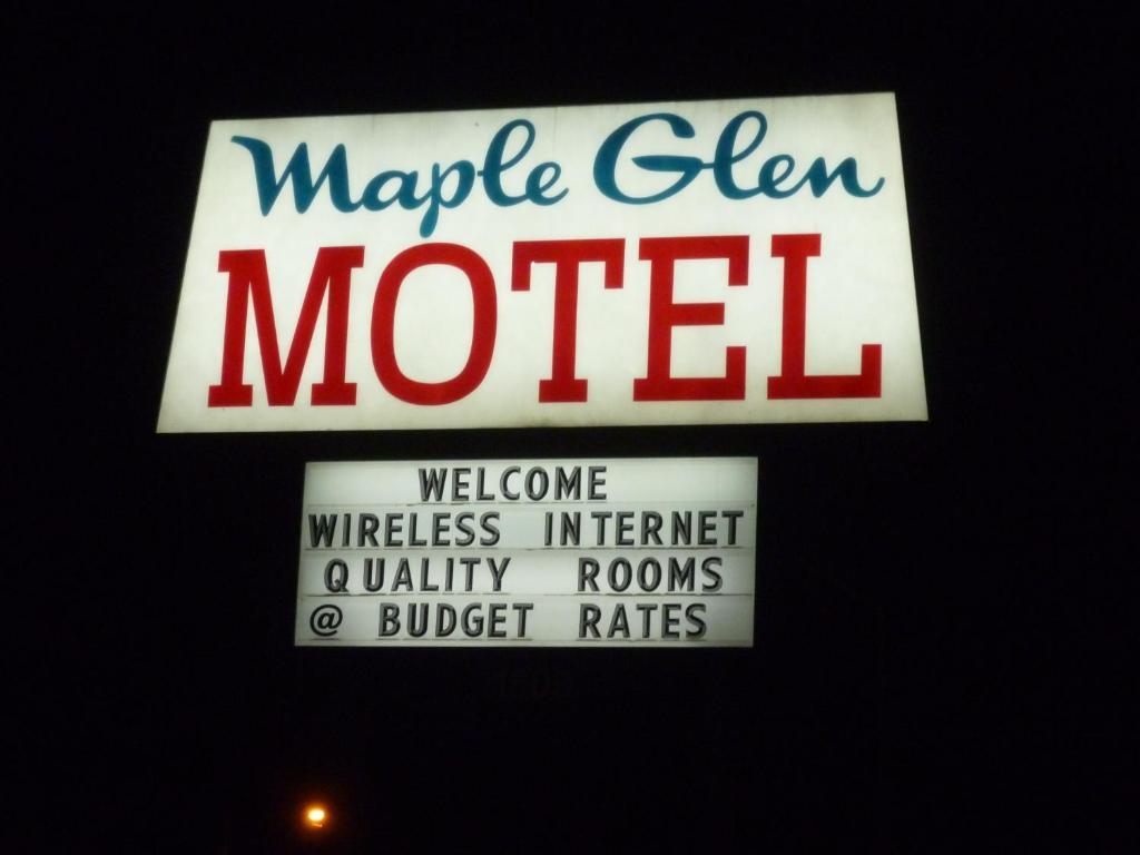 Maple Glen Motel London Exteriör bild